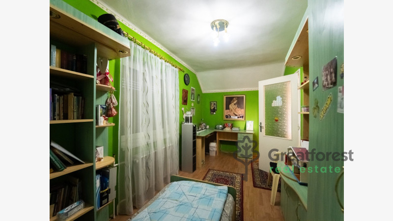 Debrecen, City East, family house  