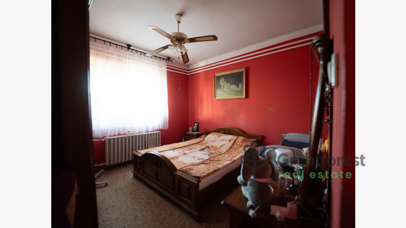 Debrecen, City East, family house  