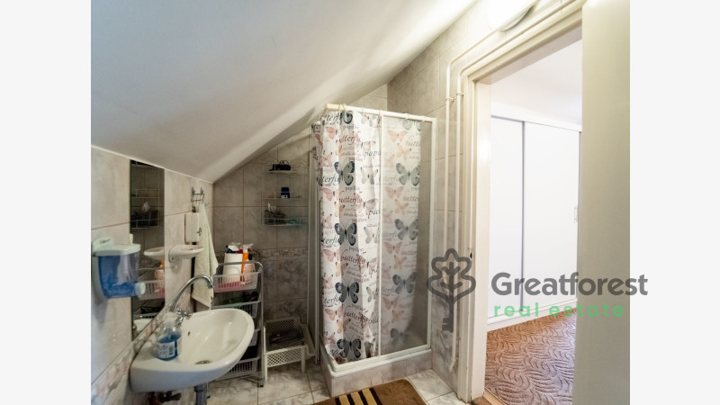 Debrecen, City East, family house  