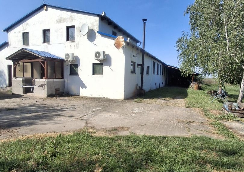 Industrial Building