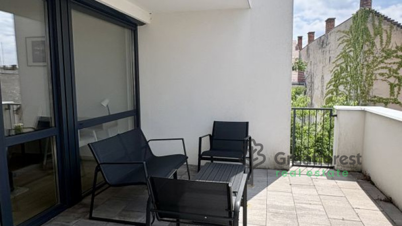 Debrecen, City Center, flat  