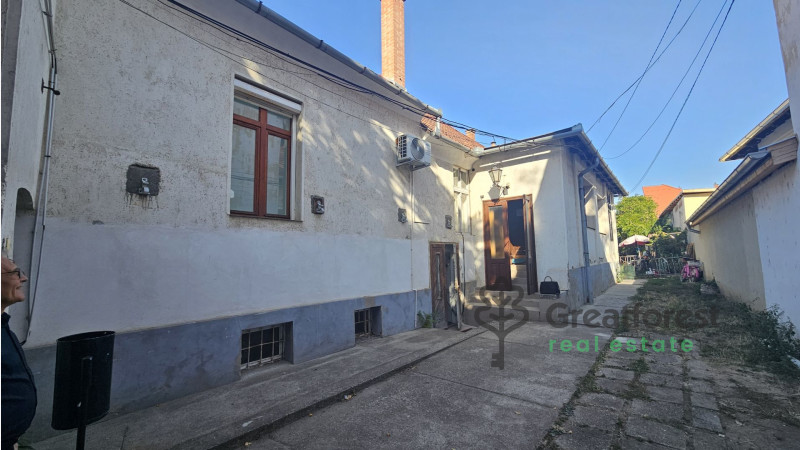 Debrecen, family house  