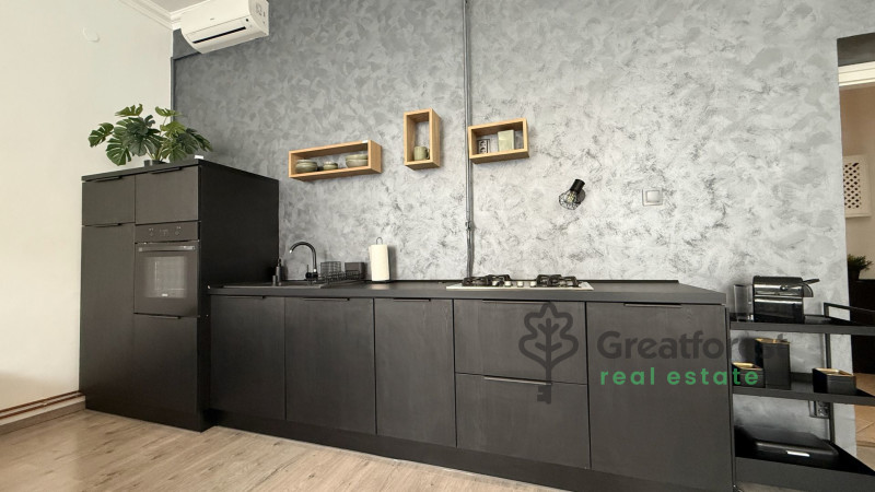 Debrecen, City Center, flat  