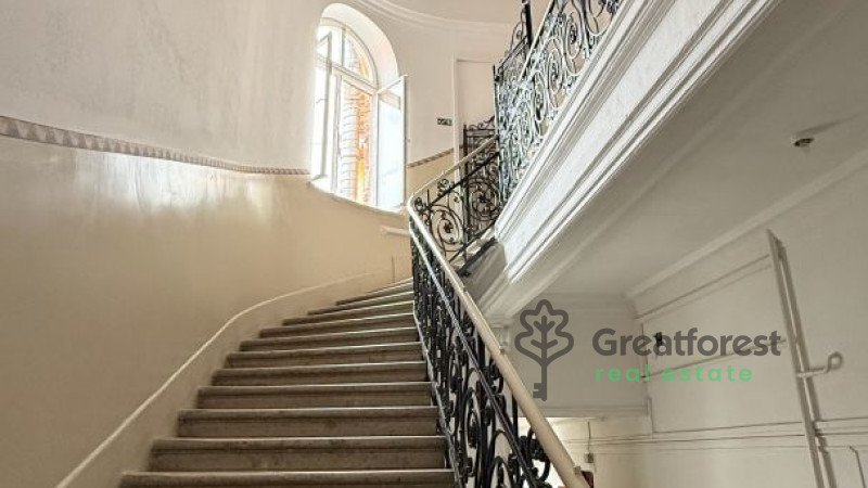 Debrecen, City Center, flat  