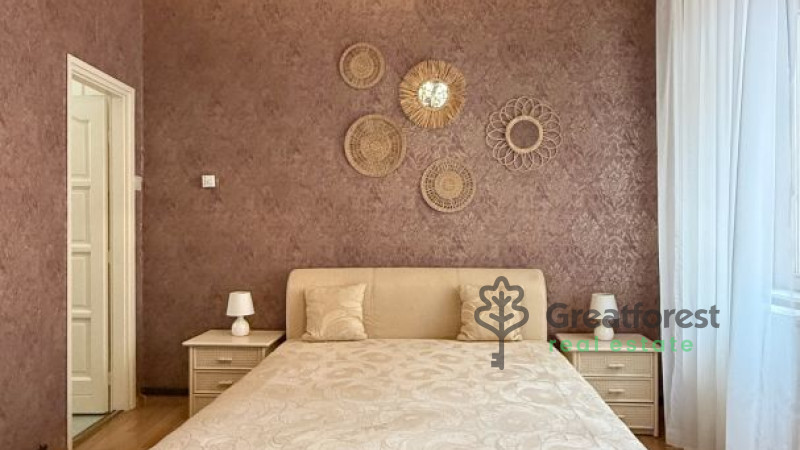 Debrecen, City Center, flat  