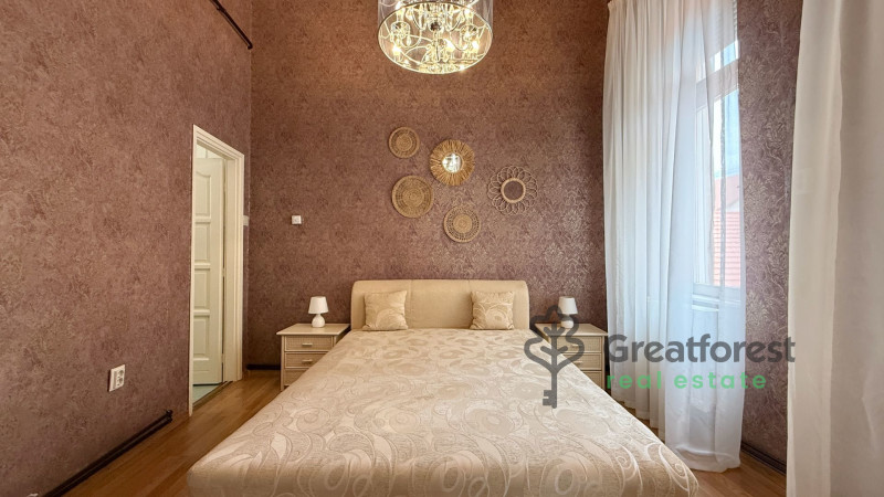 Debrecen, City Center, flat  