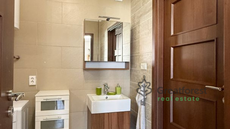 Debrecen, City South-East, part of a house  