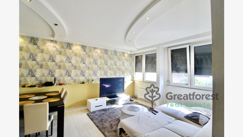 Debrecen, City Center, flat  