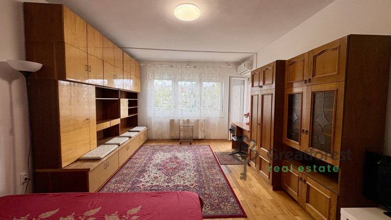 Debrecen, Close To Main Campus, flat  