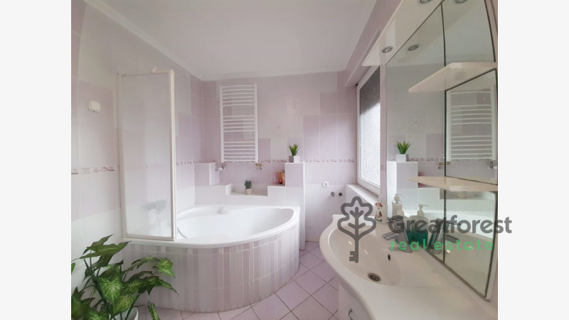 Debrecen, Greatforest Area, flat  