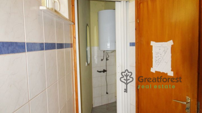 Debrecen, City North-East, commercial premises not in shopping center  