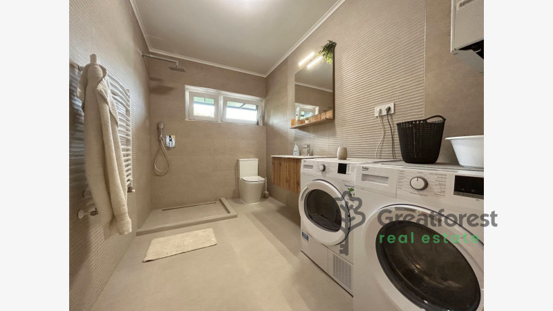 Debrecen, Close To Engineering, flat  