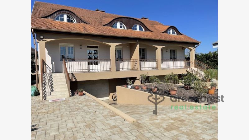 Debrecen, City West, family house  