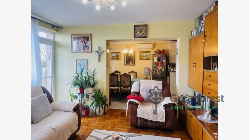 Debrecen, City South-West, flat  