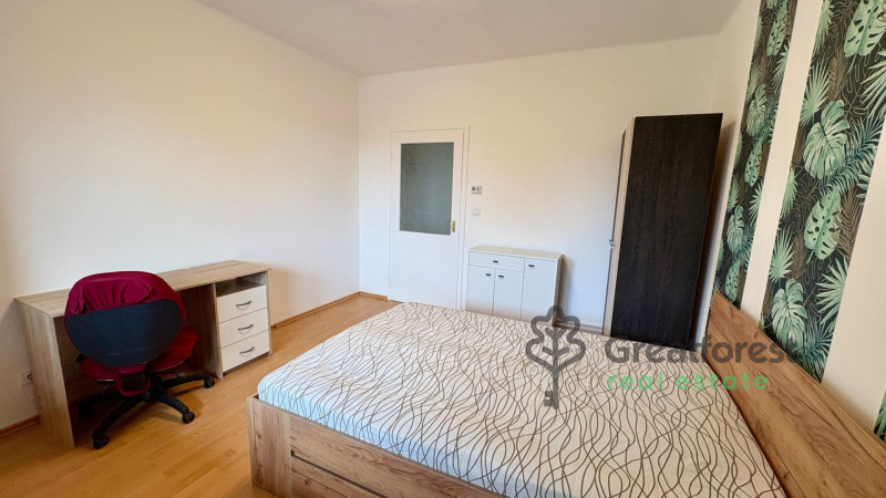 Debrecen, Greatforest Area, flat  