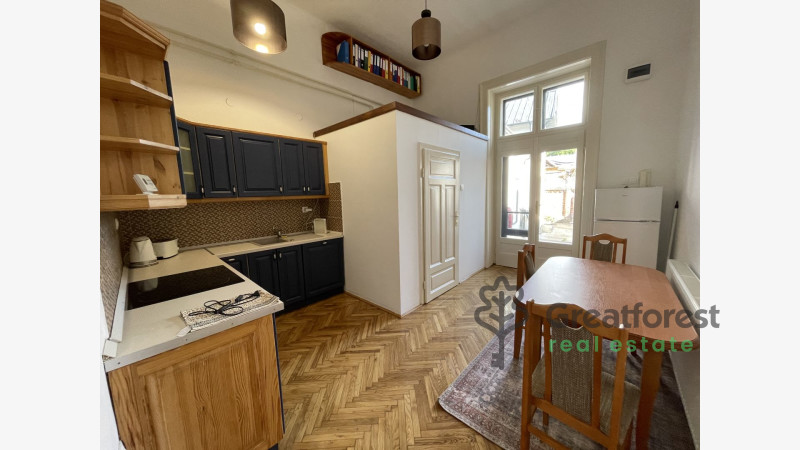 Debrecen, Close To Plaza, part of a house  