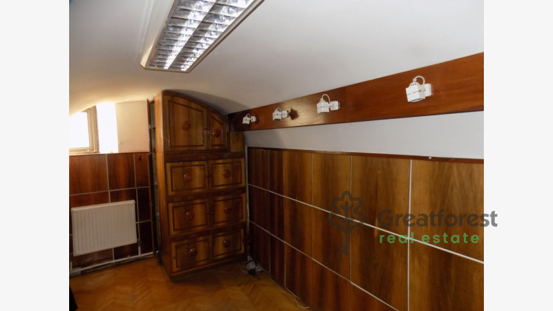 Debrecen, City Center, commercial premises not in shopping center  
