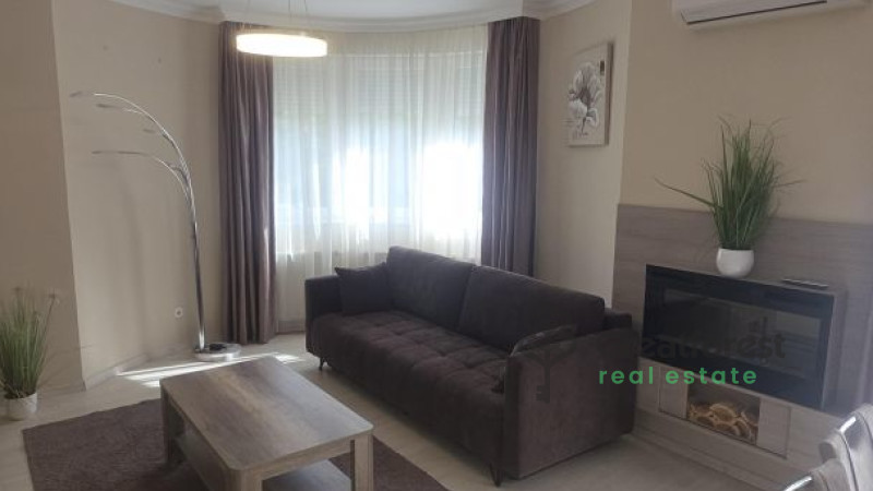 Debrecen, Agricultural Unversity, flat  