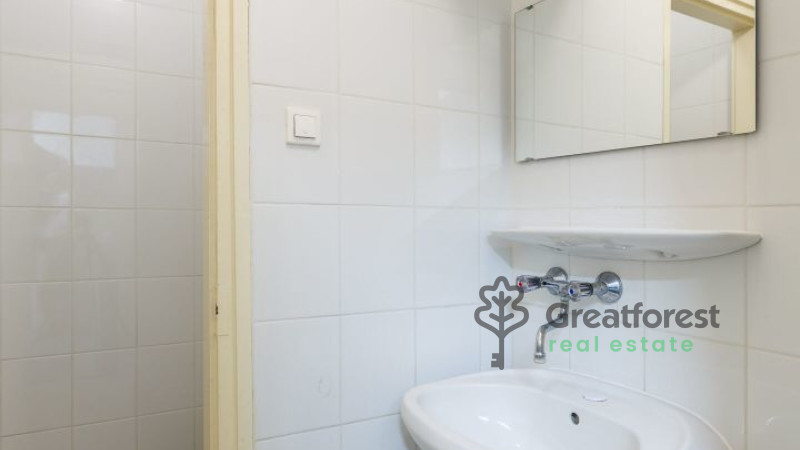 Debrecen, City Center, commercial premises not in shopping center  