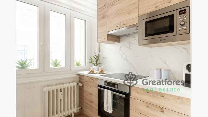 Debrecen, City Center, flat  
