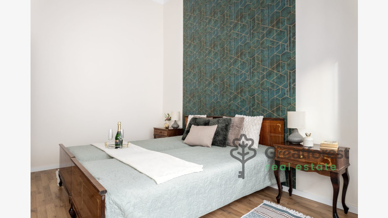 Debrecen, City Center, flat  