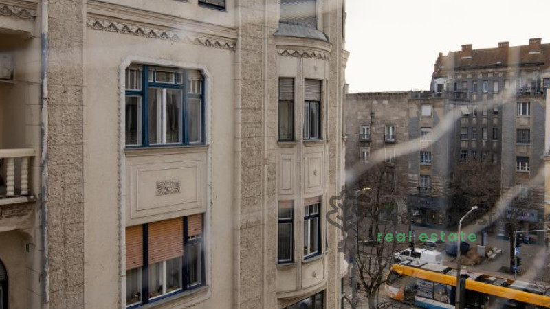 Debrecen, City Center, flat  