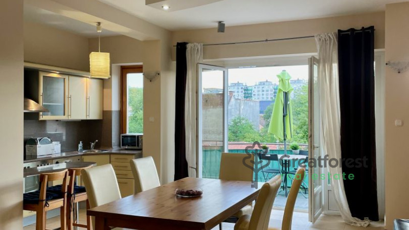 Debrecen, City Center, flat  