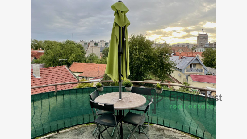 Debrecen, City Center, flat  