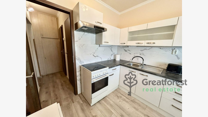 Debrecen, Close To Tesco Area, block of flats  
