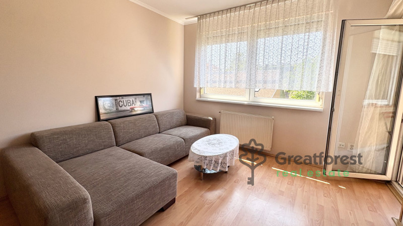 Debrecen, Close To Plaza, flat  