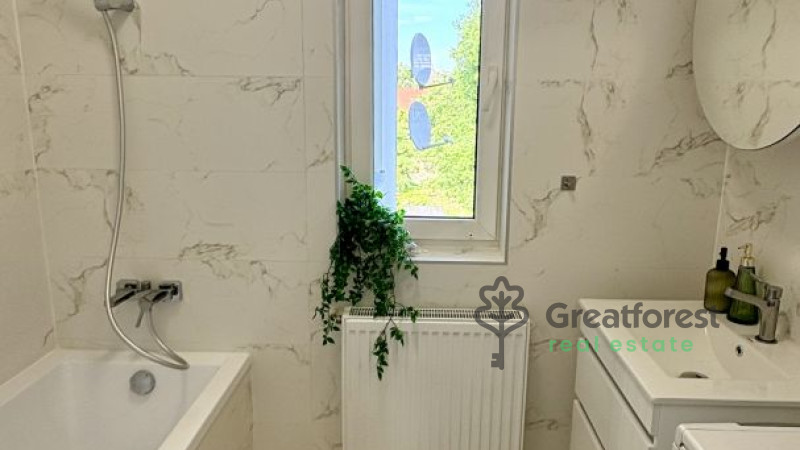 Debrecen, City Center, flat  