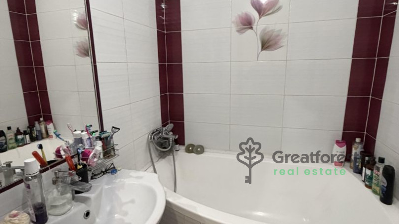 Debrecen, block of flats  