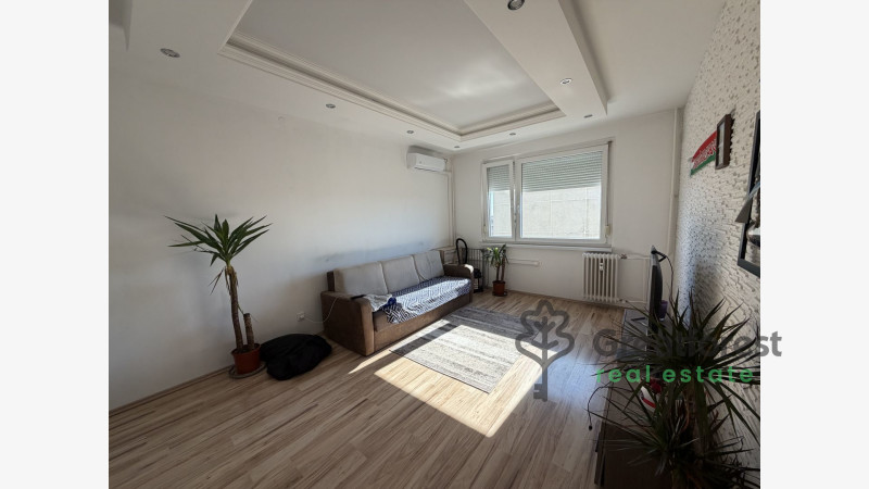 Debrecen, block of flats  