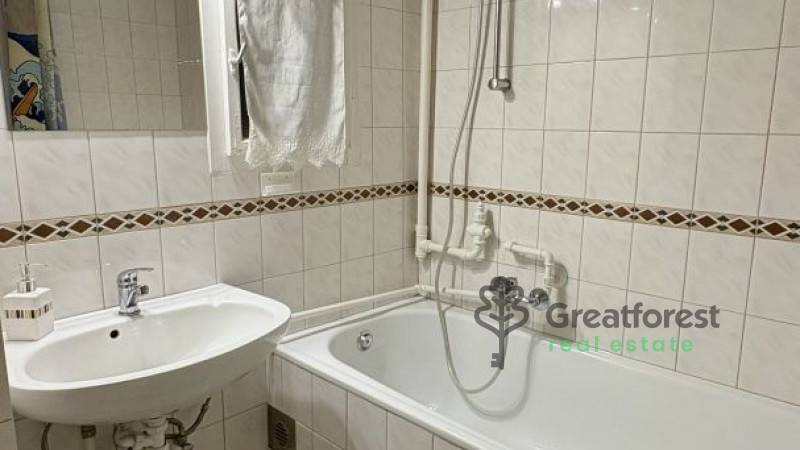 Debrecen, City Center, flat  