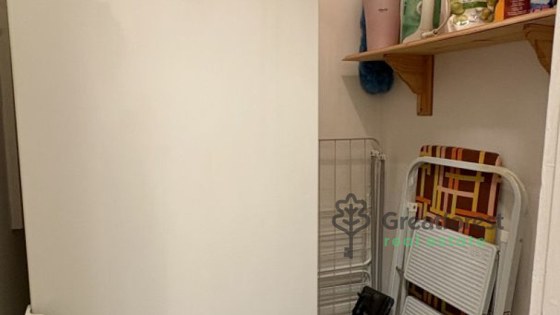 Debrecen, City Center, flat  