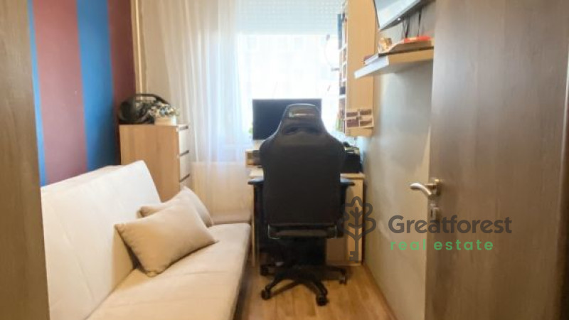 Debrecen, Close To Tesco Area, block of flats  
