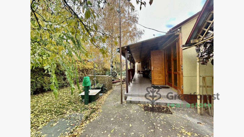 Debrecen, Harsteinkert, family house  