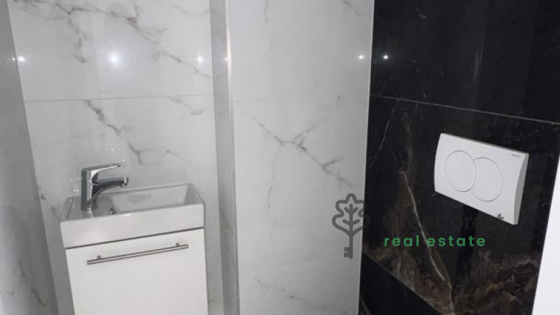 Debrecen, City Center, flat  