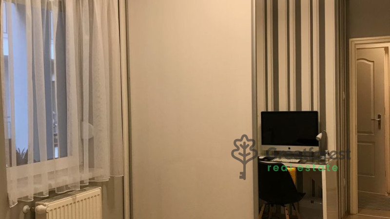 Debrecen, Close To Plaza, flat  