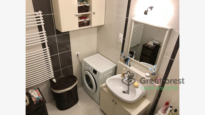 Debrecen, Close To Plaza, flat  