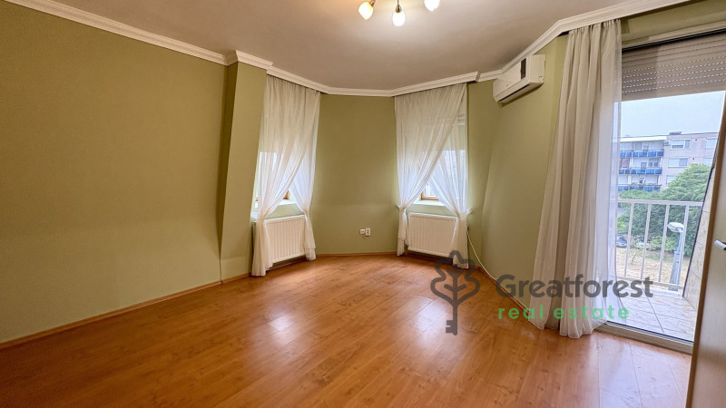 Debrecen, City South, flat  