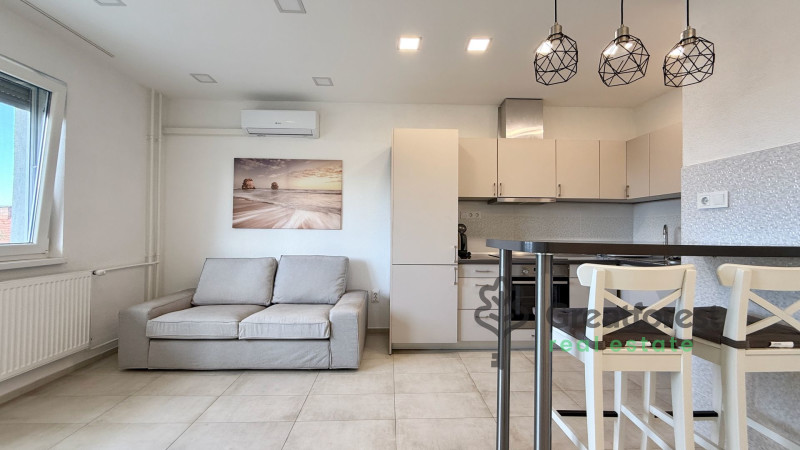 Debrecen, Close To Main Campus, flat  