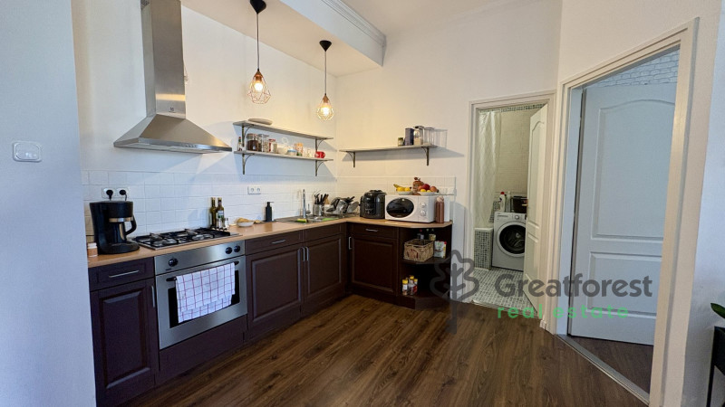 Debrecen, City Center, flat  