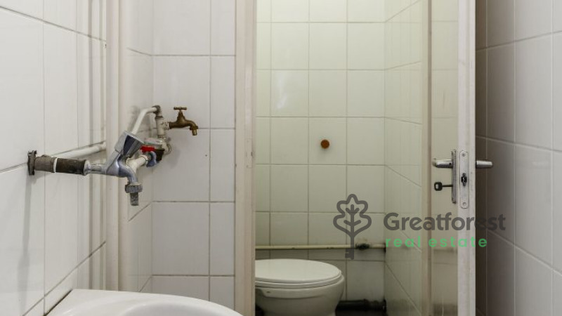 Debrecen, City Center, commercial premises not in shopping center  