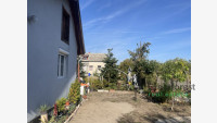Debrecen, Bayk András kert, family house in periferical area  