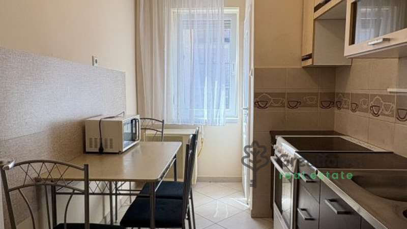 Debrecen, City Center, flat  