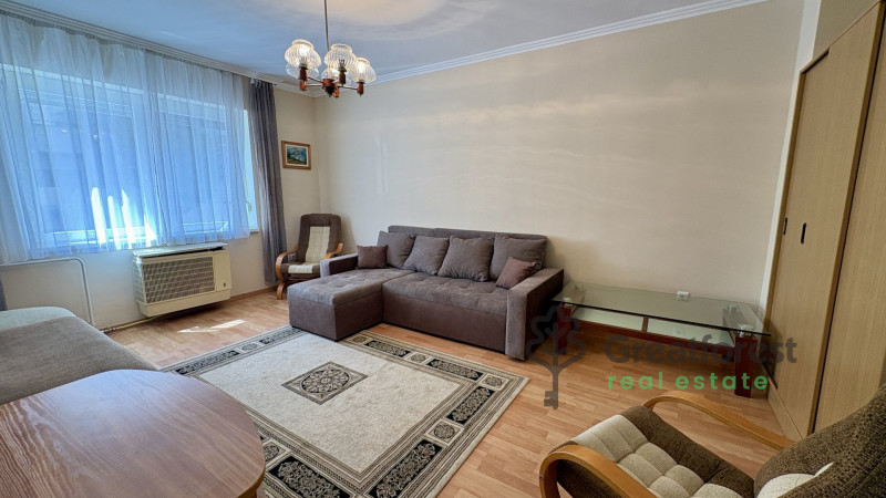 Debrecen, City Center, flat  