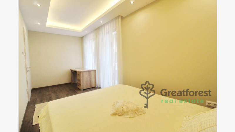 Debrecen, Close To Plaza, flat  