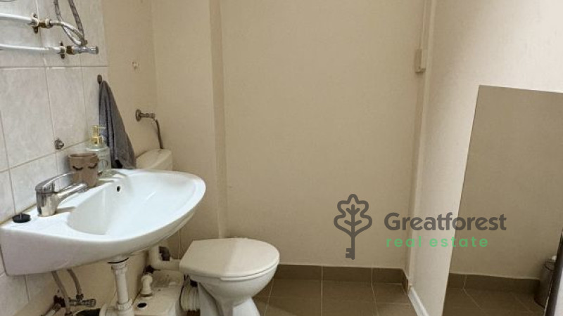 Debrecen, City Center, commercial premises not in shopping center  