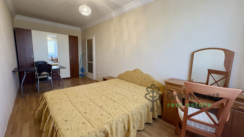 Debrecen, Close To Main Campus Agricult. Unversity, block of flats  